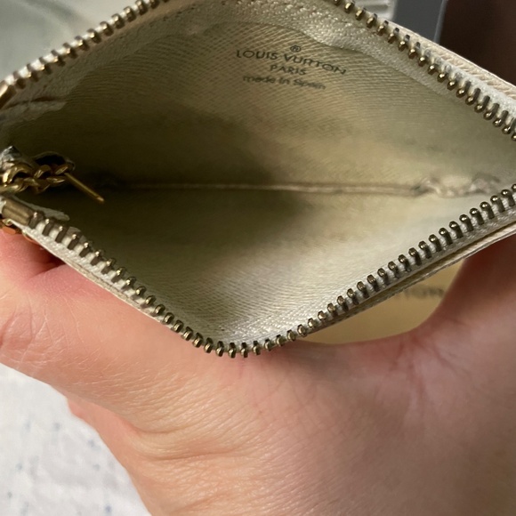 Louis Vuitton Damier Azur Pochette Cles Key Holder - Picture 6 of 7